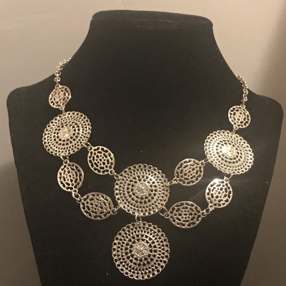 Charming Charlie 18" filigree Necklace NWT - Picture 7 of 8